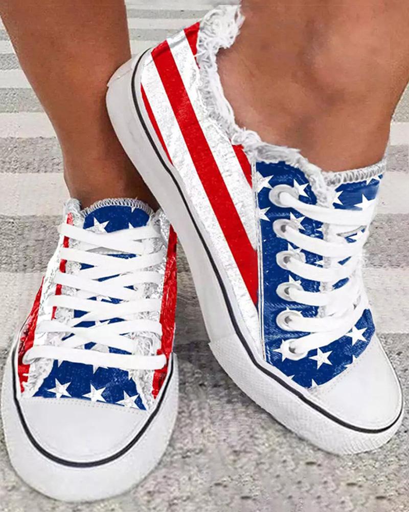 Zapatos de lona con cordones de la bandera estadounidense con dobladillo con flecos