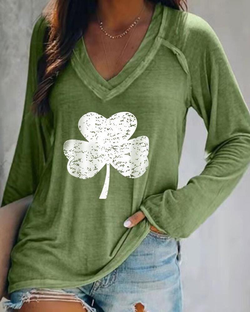 

St. Patrick' Day Clover Print Long Sleeve Top, Green