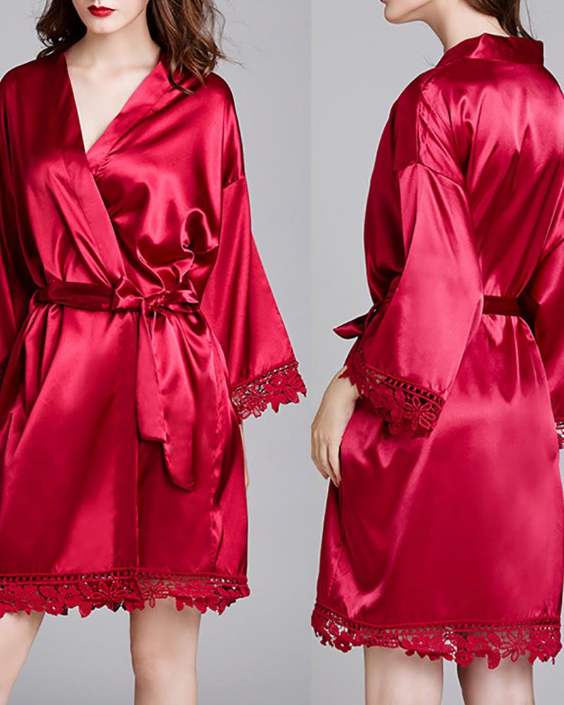 

Guipure Lace Patch Satin Tied Detail Lounge Robe, Wine red