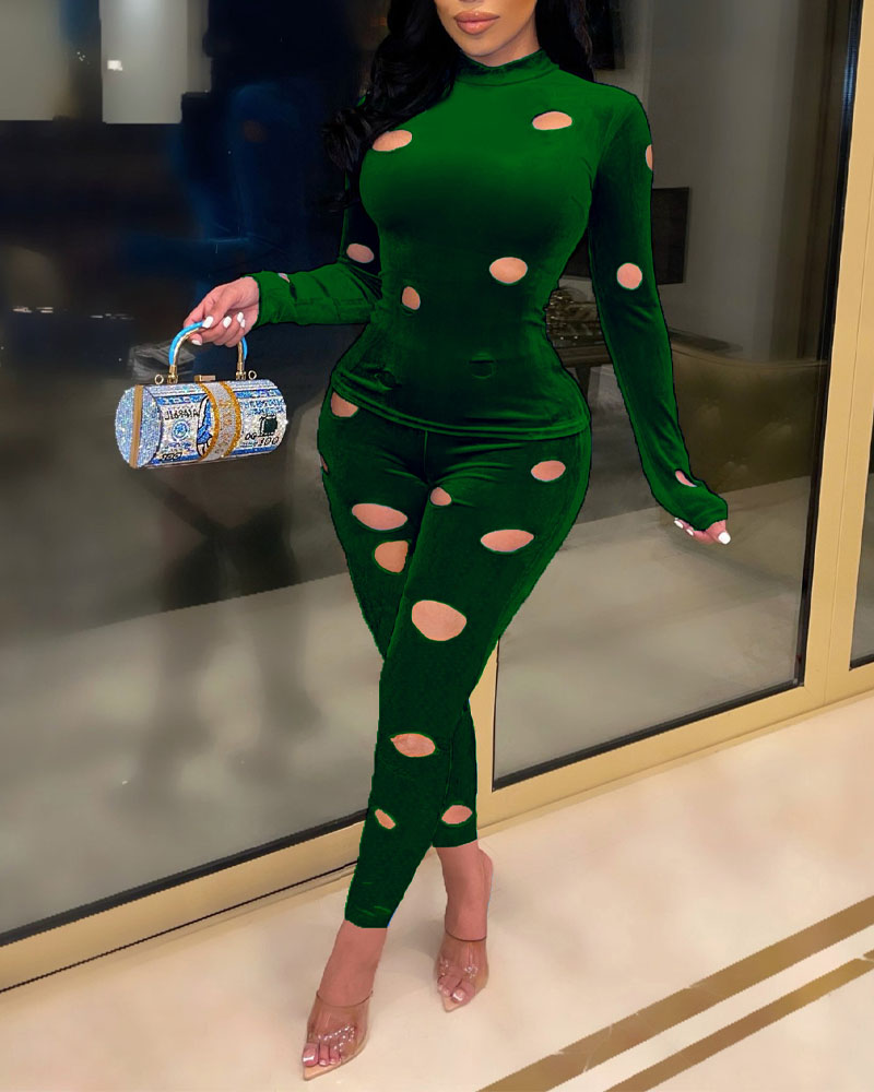 

Hollow Out Velvet Long Sleeve Top & Pants Set, Green
