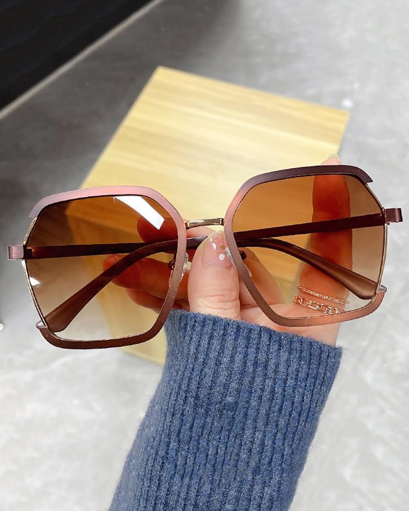 

1Pair Irregular Frame Tinted Lens Retro Sunglasses, Style2