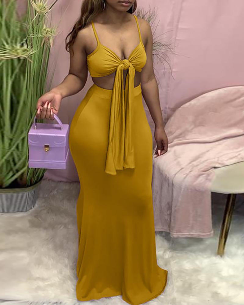 

Knotted Crop Top & Maxi Skirt Set, Yellow