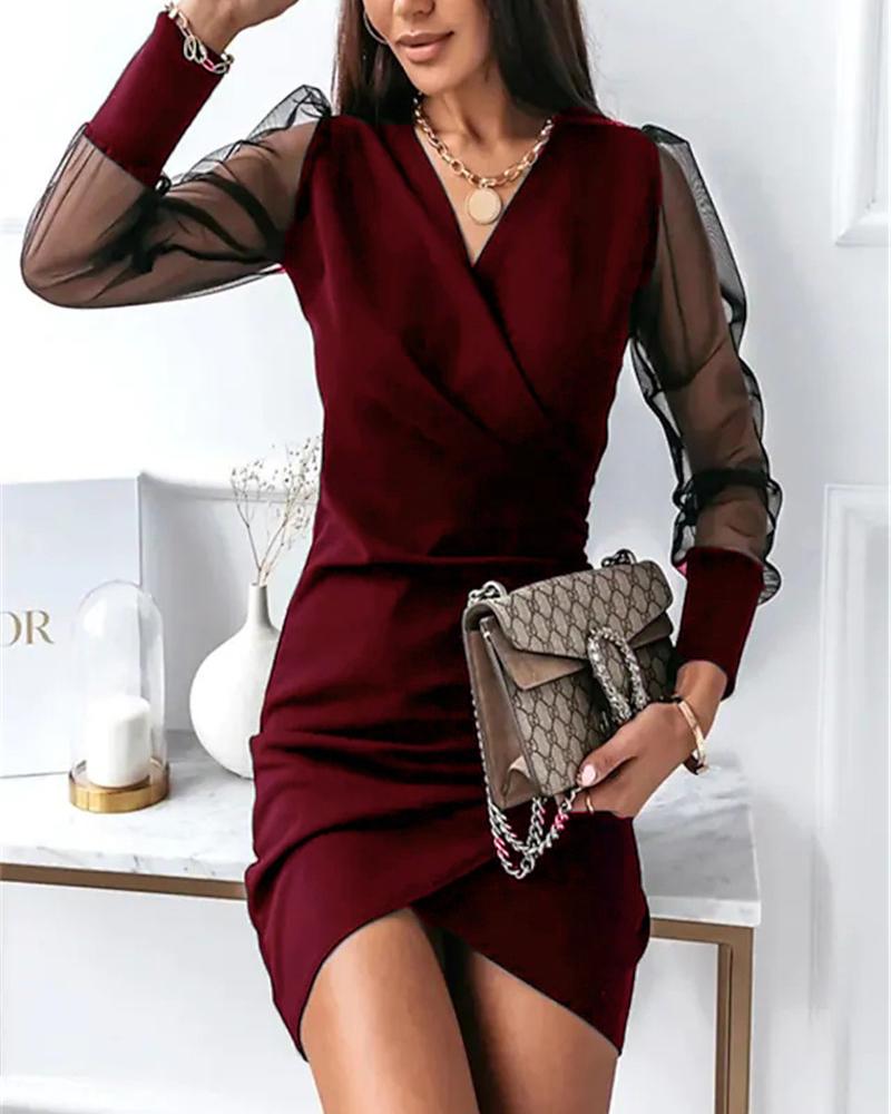 

Contrast Mesh V-Neck Long Sleeve Top, Wine red