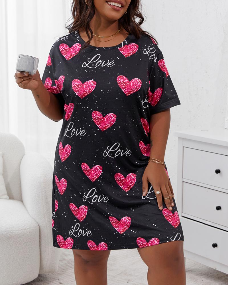 

Plus Size Letter Heart Print Round Neck Sleep T-shirt Dress, Black