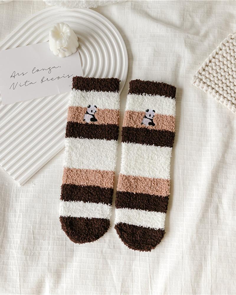

1Pair Christmas Panda Pattern Fuzzy Socks, Style1