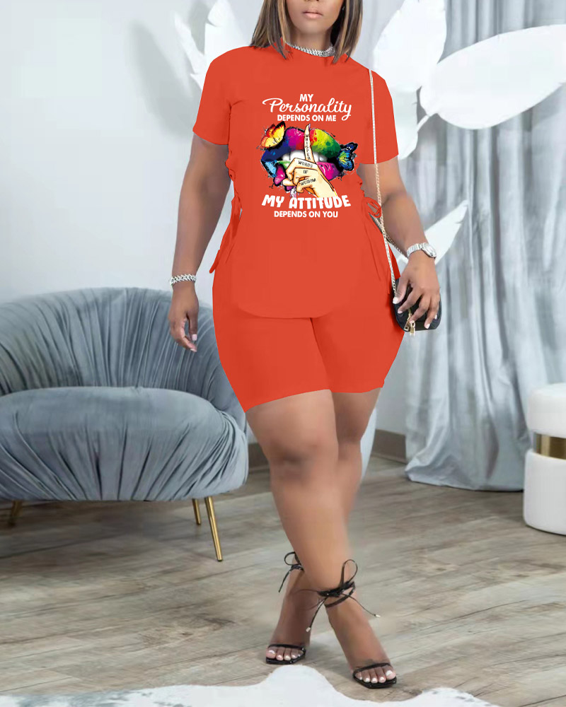 

Slogan Print Eyelet Lace-up Split Hem Top & Shorts Set, Orange