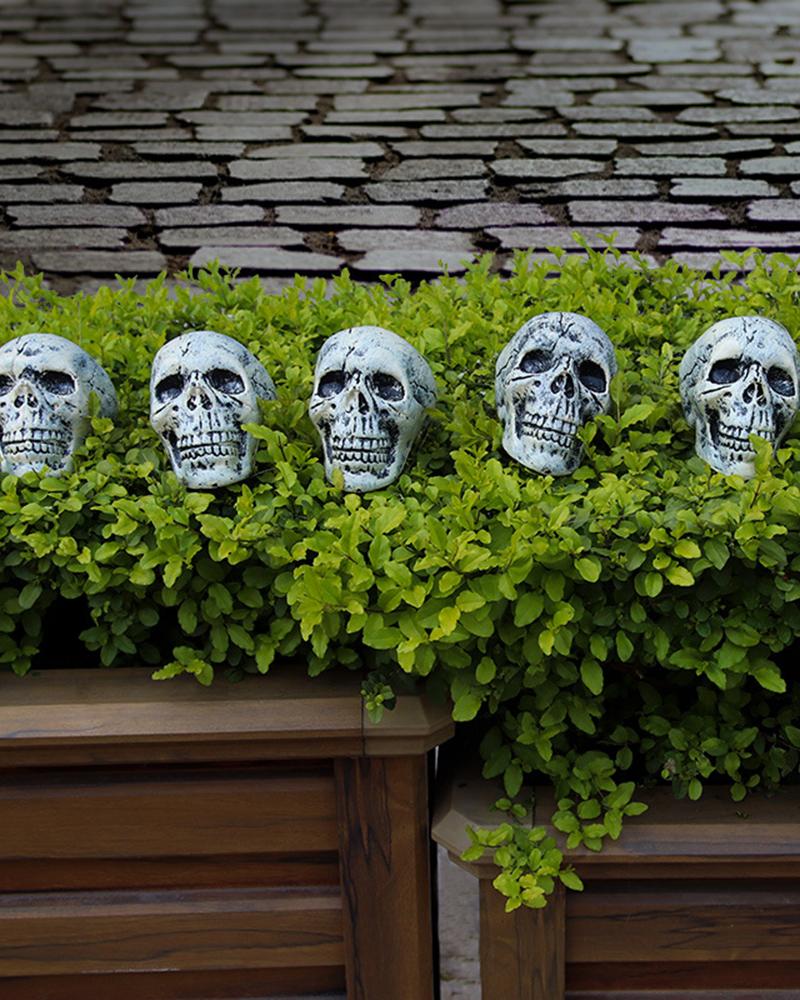 

6pcs Halloween Skull Head Ornaments Yard Garden Outdoor Decorations Set, White