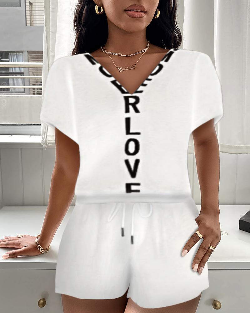 

Solid Letter Print Short Sleeve Loose T-shirts With Color Stripe Shorts Suit Sets, White