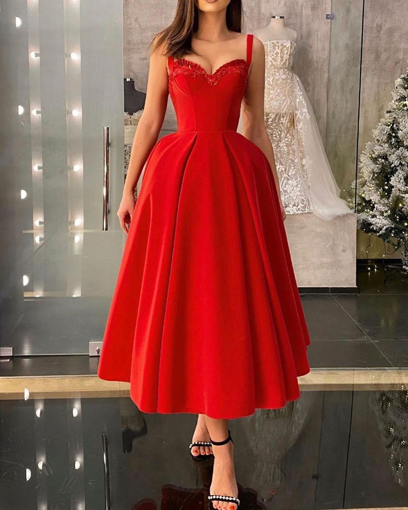 

Frill Hem Sleeveless Pleated Evening Dress, Red