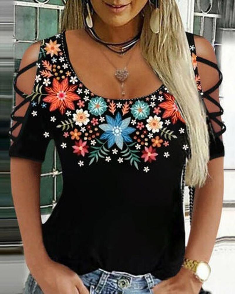 

Cold Shoulder Cutout Floral Print T-shirt, Black