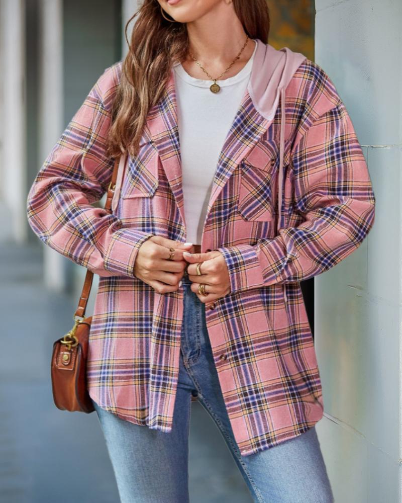 

Chaqueta con capucha y botones y diseño de bolsillo a cuadros, Pink