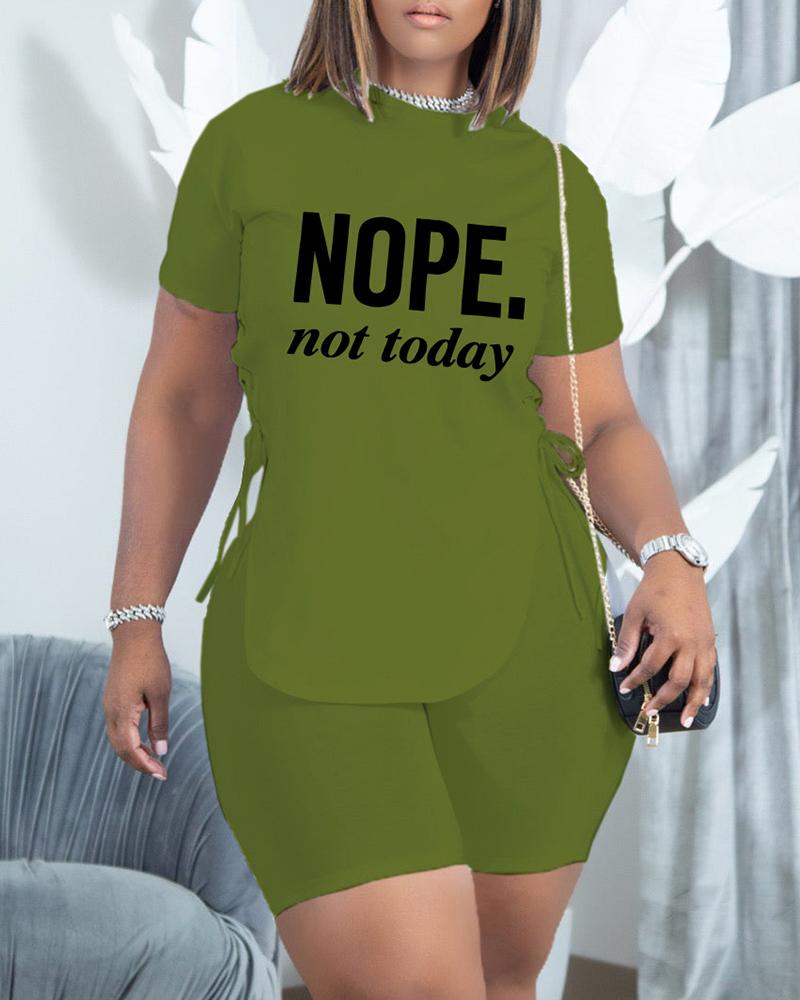 

Letter Print T-shirt & High Waist Shorts Set, Green