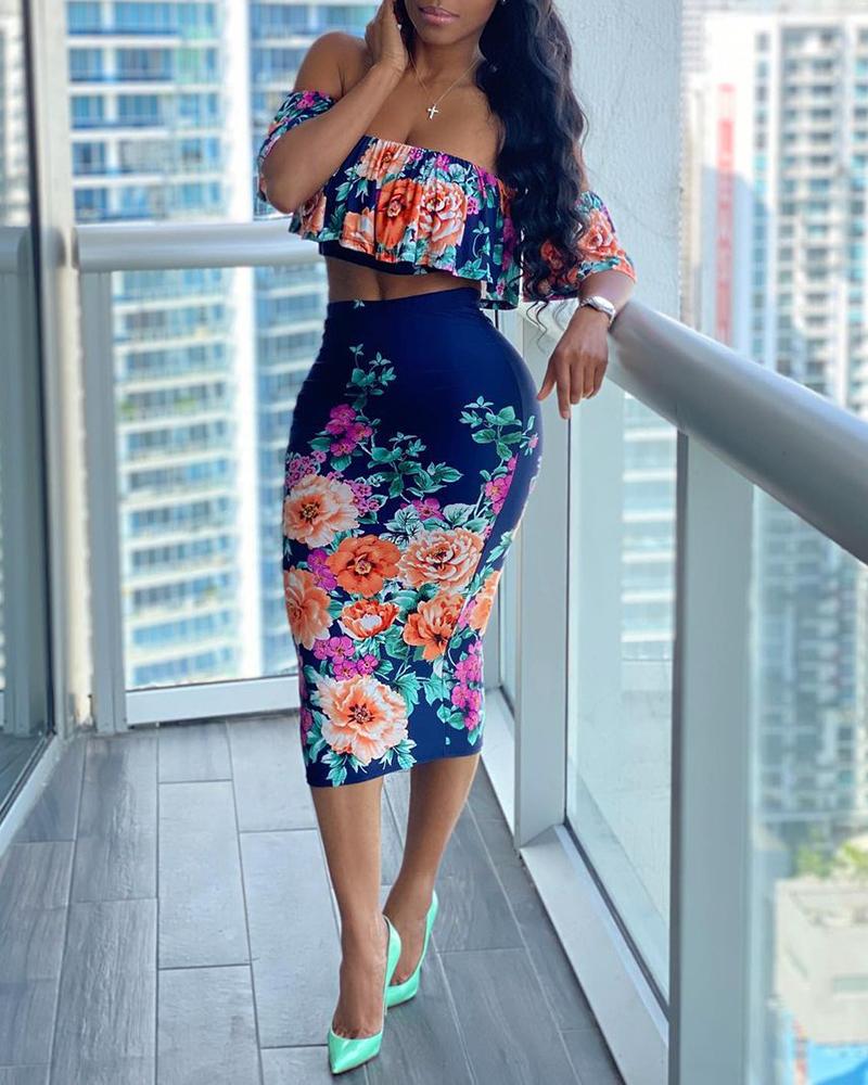 

Off Shoulder Floral Print Ruffles Top & Skirt Set, Blue