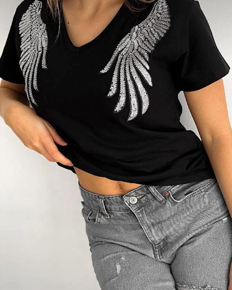 

Contrast Sequin Angel Wings Pattern Casual T-shirt, Black