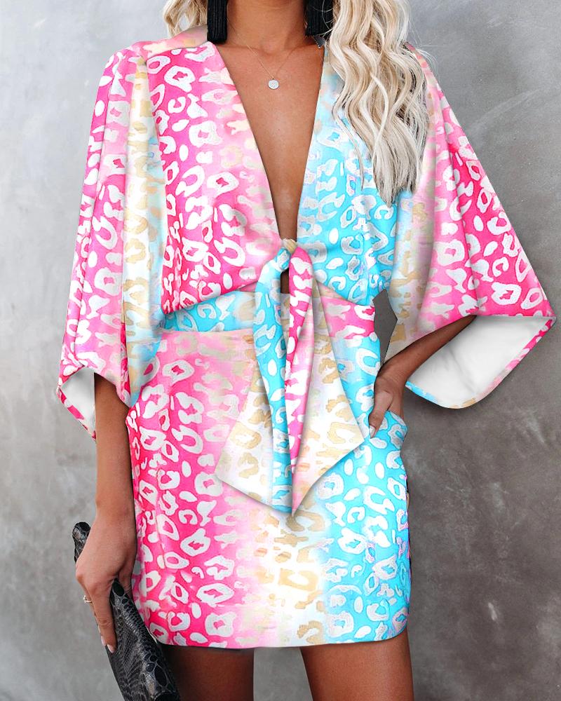 

Multicolor Print Knotted Front Bell Sleeve Dress