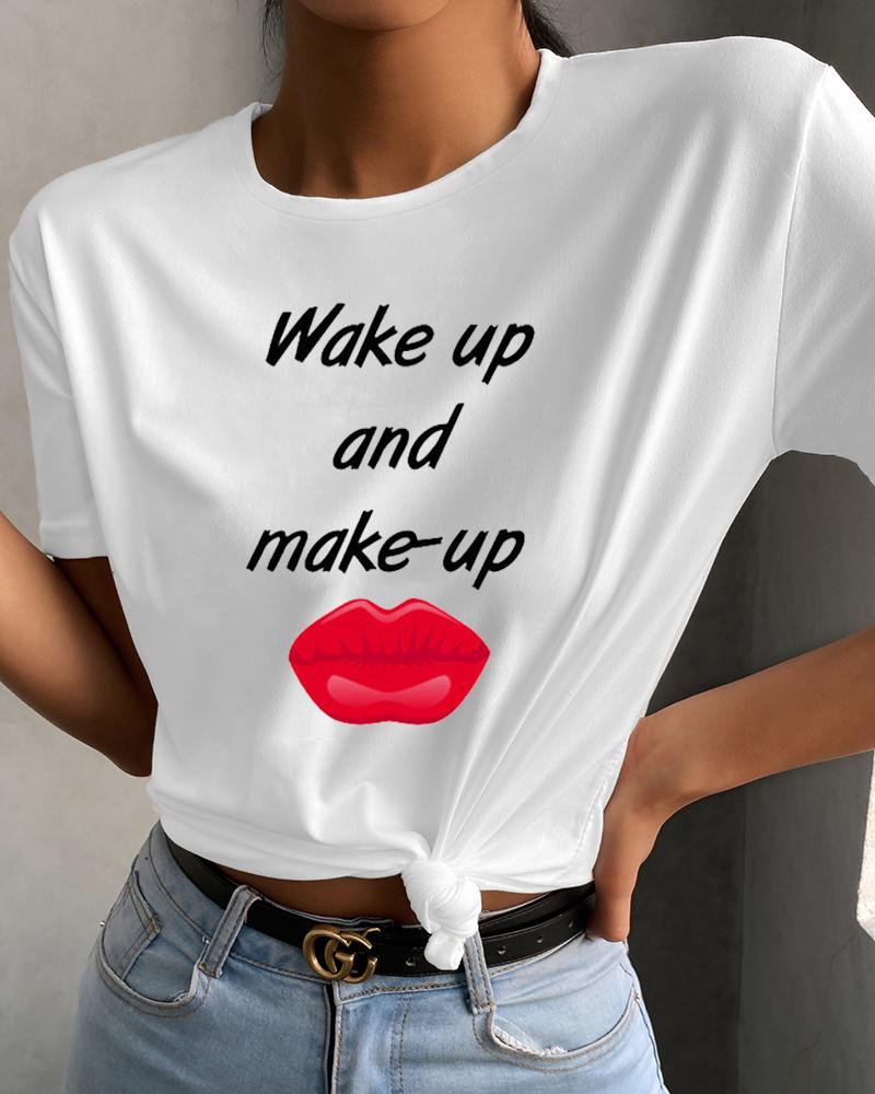 

Letter Lip Print Short Sleeve T-shirt, White