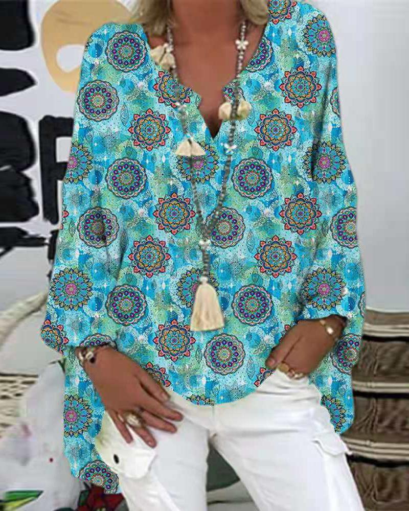 

V-Cut Geo Pattern Print Lantern Sleeve Top, Blue