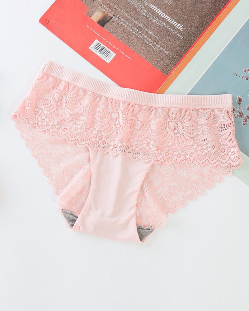 

Scallop Trim Crochet Lace Panty, Pink