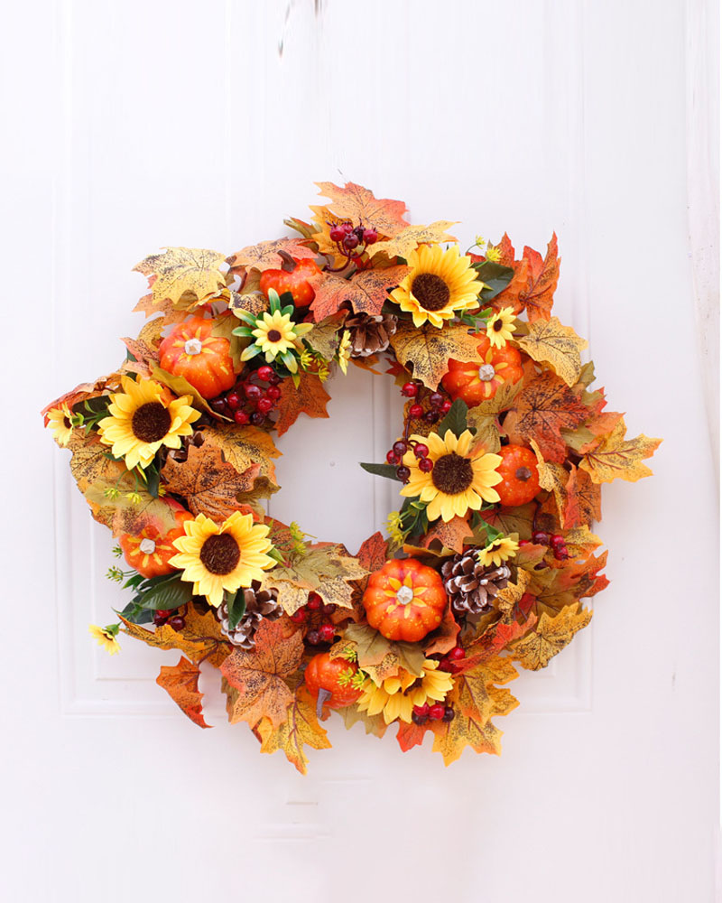 

Halloween Pumpkin Fall Wreath Autumn Wreath With Maple Leaves Berries Pinecones Harvest Wreath For Home Front Door Thanksgiving Decoration, Style2