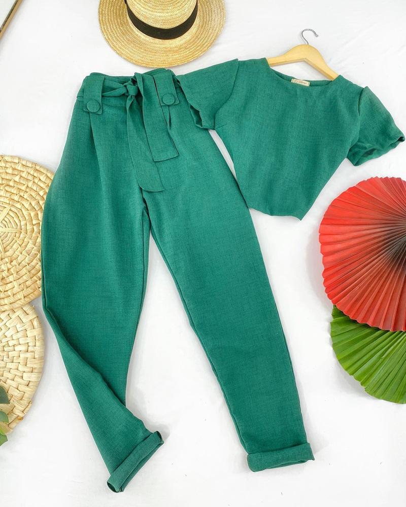 

Crop T-shirt & High Waist Belted Pants Set, Green