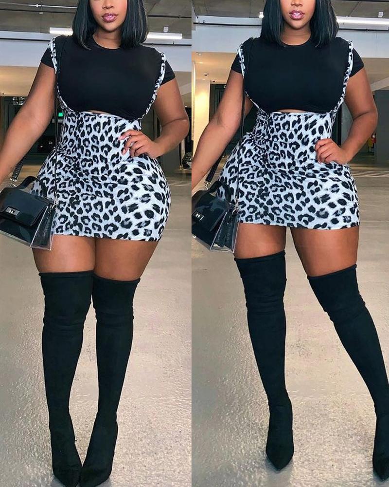 

Plus Size Casual Crop Top & Leopard Print Suspender Skirt Set