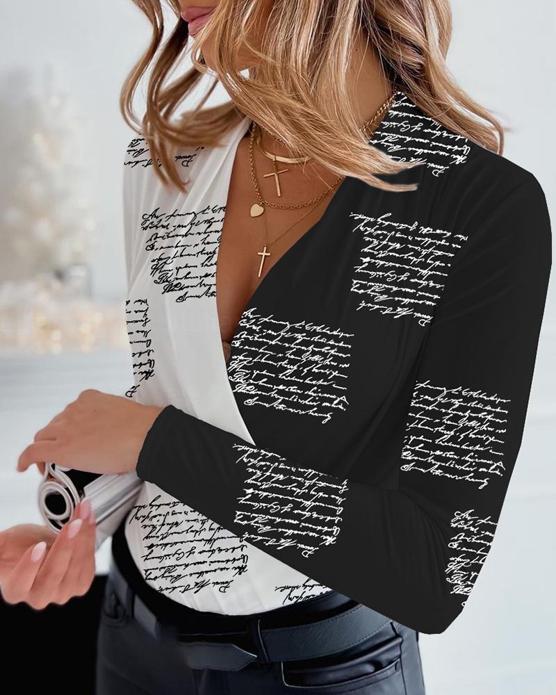 

Plunge Letter Print Colorblock Skinny Top, Multicolor