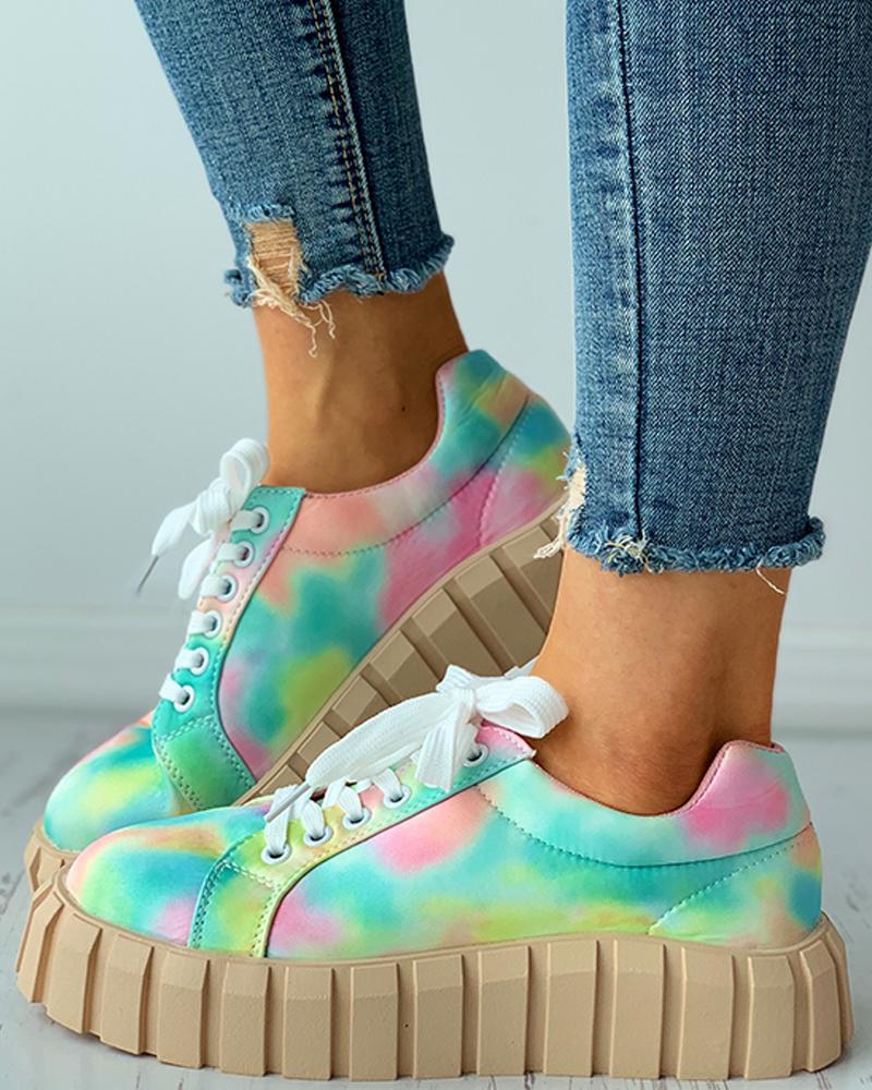

Tie Dye Print Eyelet Lace-up Flatfrom Sneaker, Multicolor