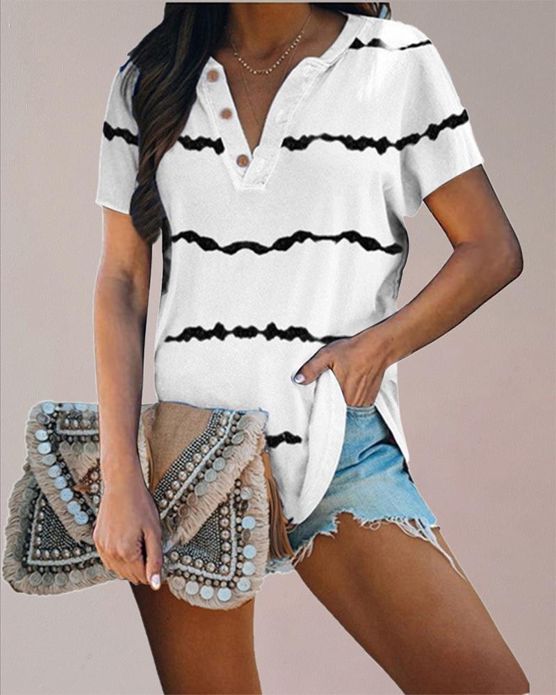 

Tie Dye Print Buttoned V-Cut Casual T-shirt, White