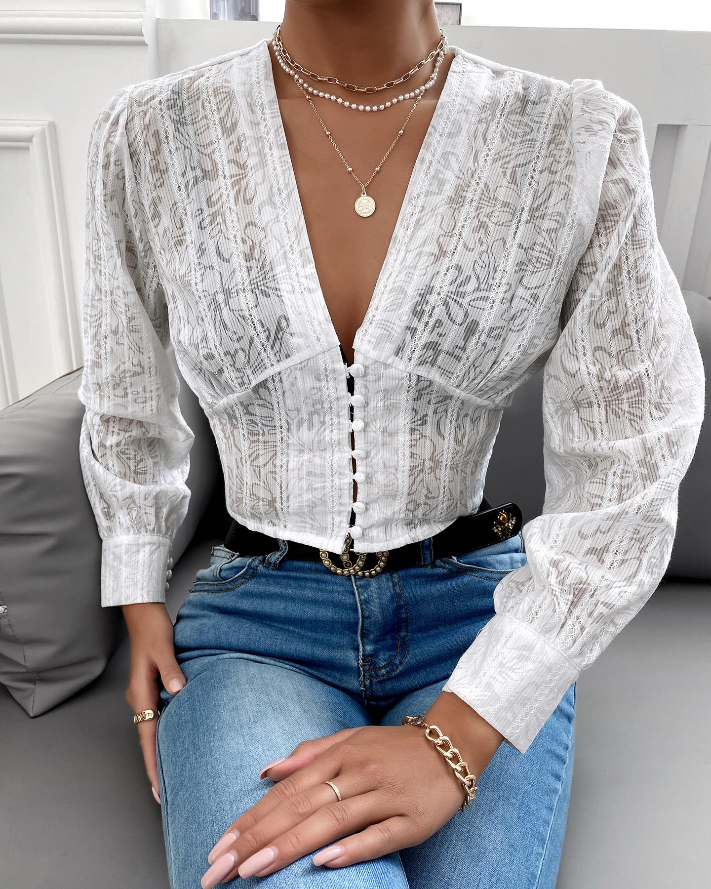 

Plunge Floral Pattern Lace Long Sleeve Sunscreen Top, White