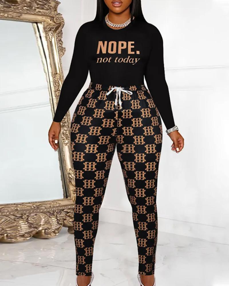 

Plus Size Geometric Nope Not Today Print Long Sleeve Top & Drawstring Pants Set, Black