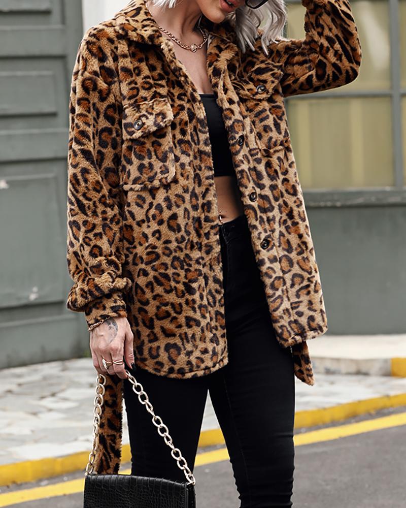 

Leopard Print Long Sleeve Buttoned Pocket Design Shacket With Belt