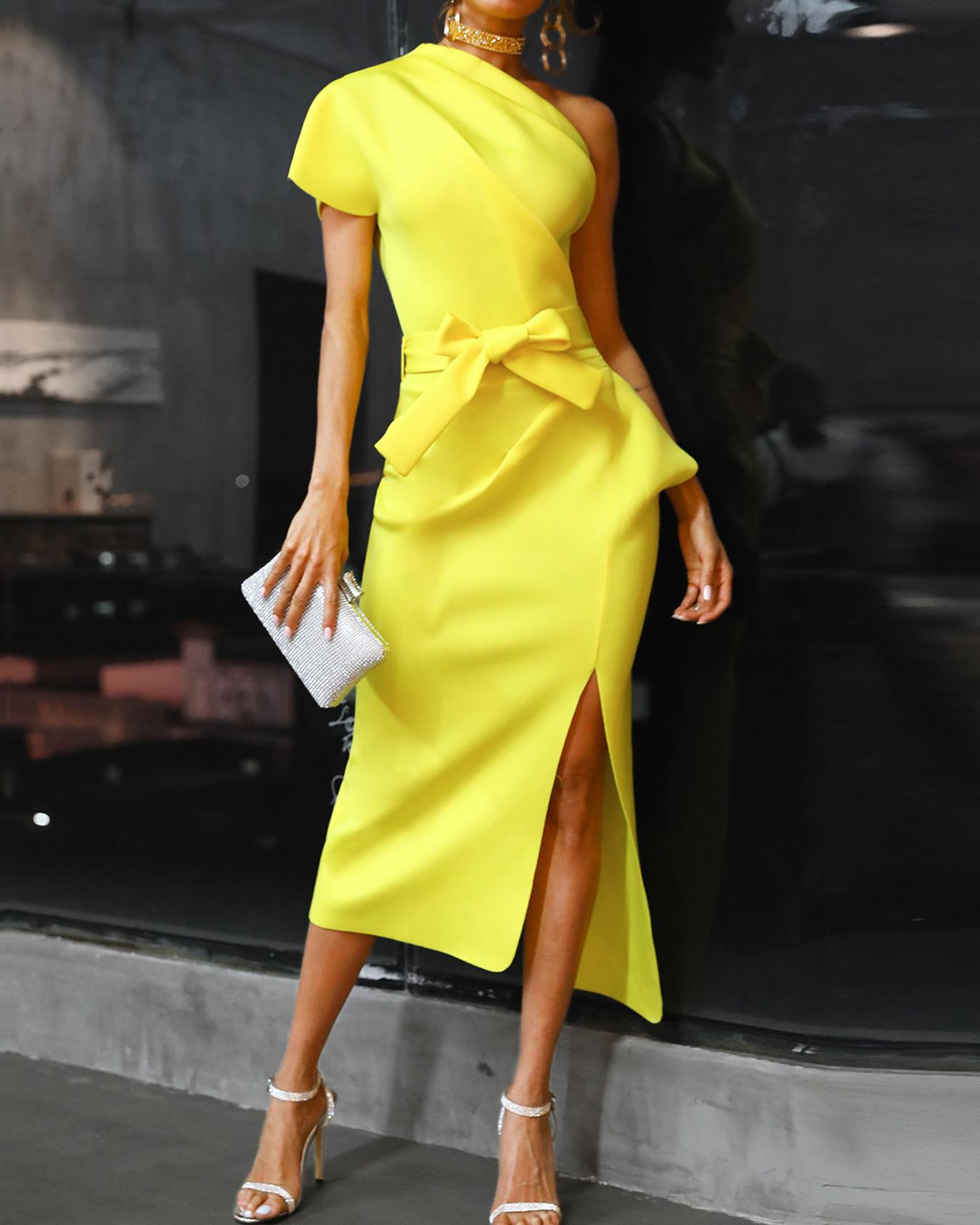 

One Shoulder Ruched Slit Irregular Dress, Yellow