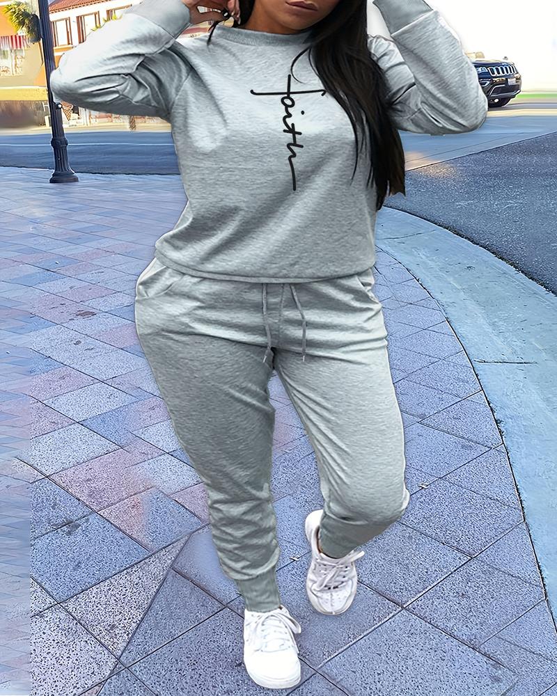 

Plus Size Faith Print Sweatshirt & Drawstring Sweatpants Set, Gray