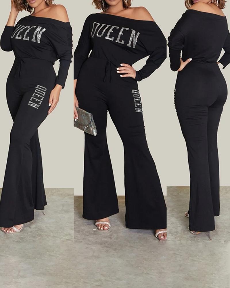 

Queen Print Skew Neck Flared Jumpsuit, Black