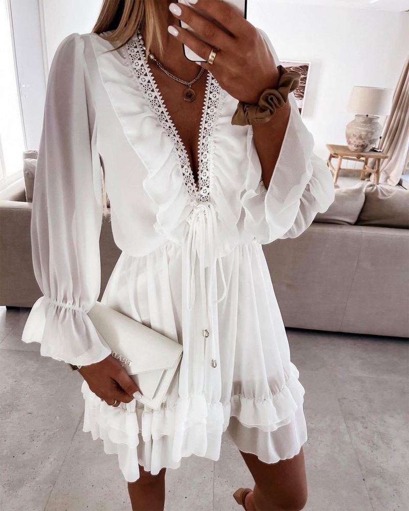 

Chiffon Plunge Manga Longa Guarnição de Renda Amarrada Detalhe Babado Hem Vestido Linha A, White