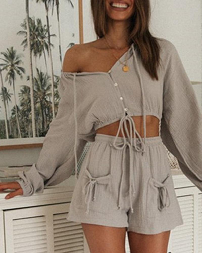 

Lace-up Solid Color Long Sleeve Blouse With Short Pants Suit Sets, Gray