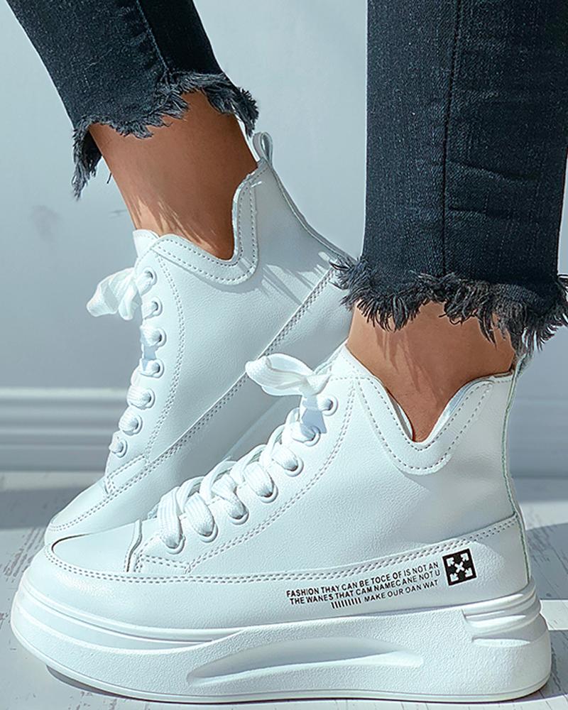 

Letter Print Eyelet Lace-up Casual Sneaker, White