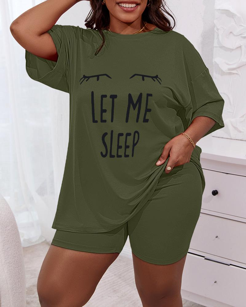 

Plus Size Let Me Sleep Figure Print Pajamas Set, Army green