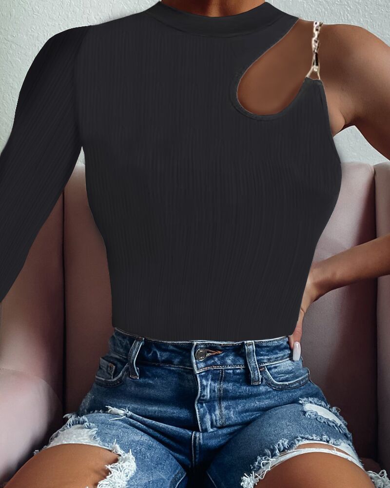 

Plain Chain Asymetrial Shirt, Black