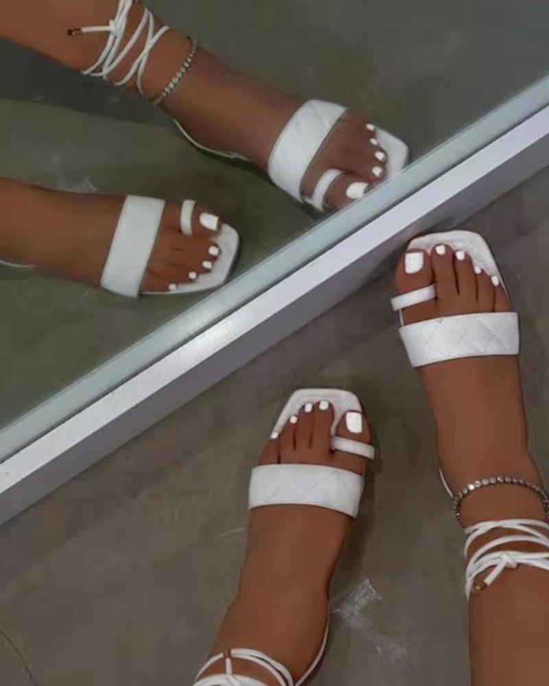 

Solid Toe Post Square-toe Flat Sandals, White