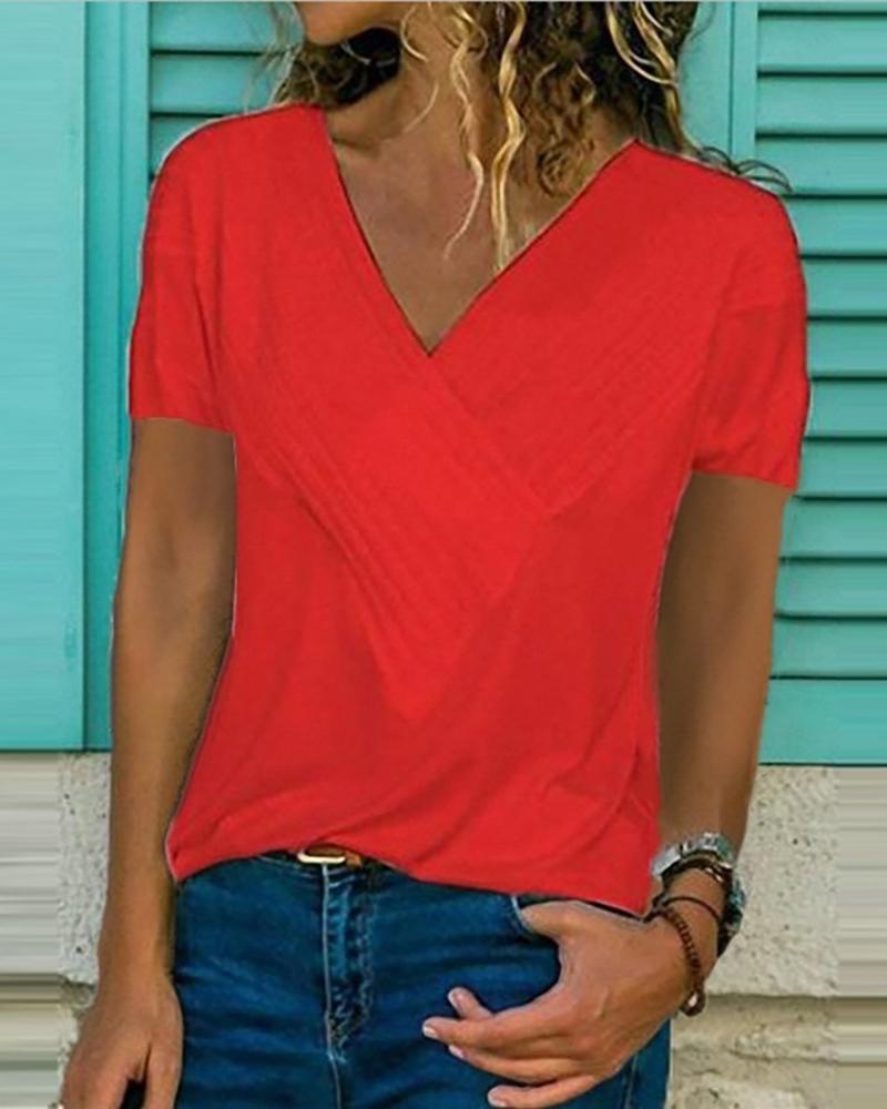 

Solid V-Neck Crisscross Casual T-Shirt, Red