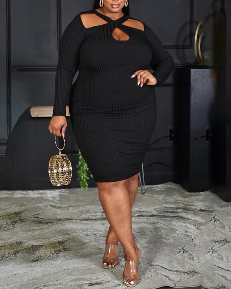 

Plus Size Crisscross Cutout Ribbed Bodycon Dress, Black