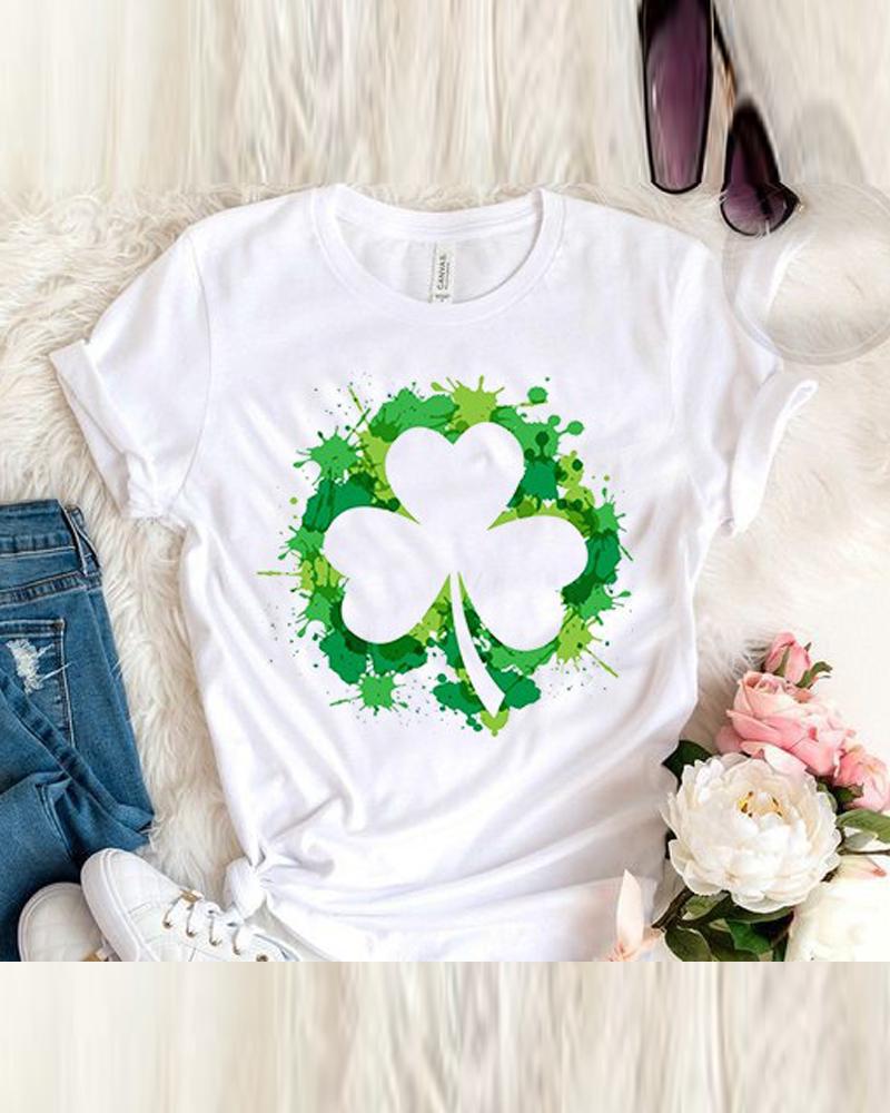 

St. Patrick' Day Ink Splash Clover Print Casual T-shirt, White