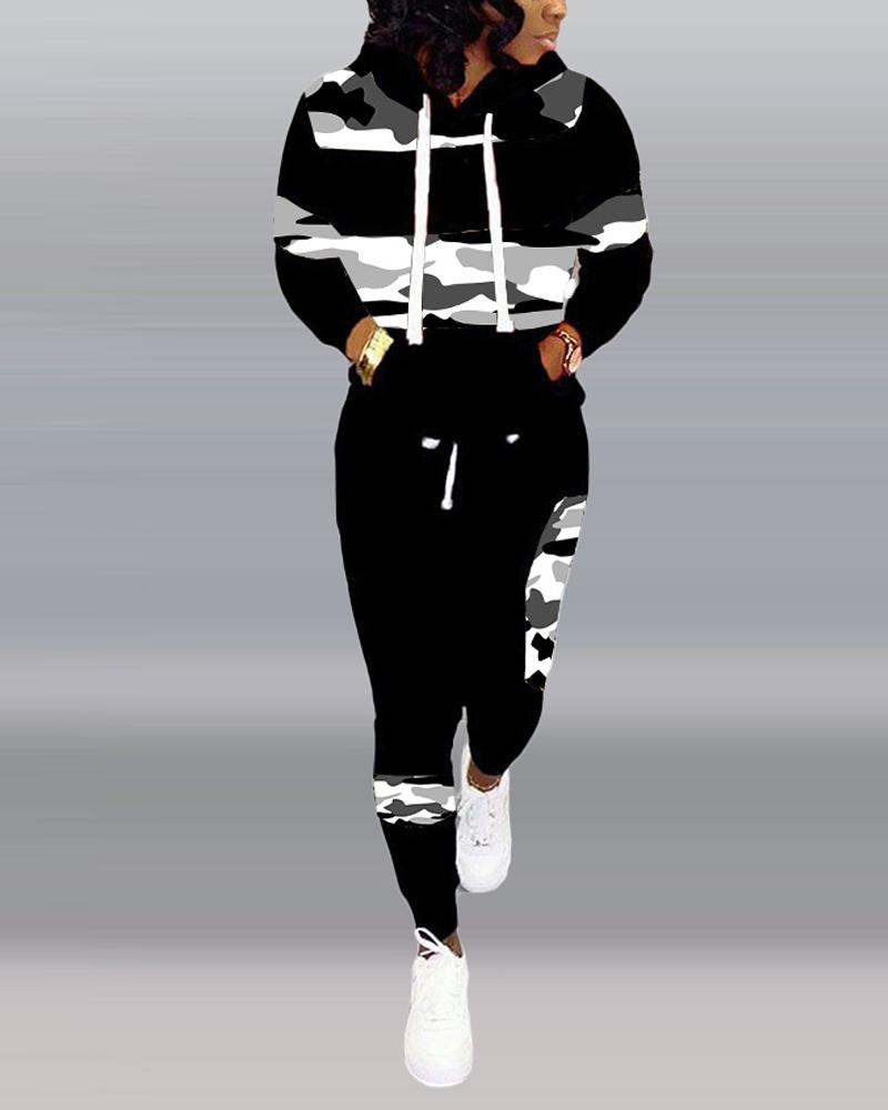 

Camouflage Print Long Sleeve Top & Pants Set, Blackwhite