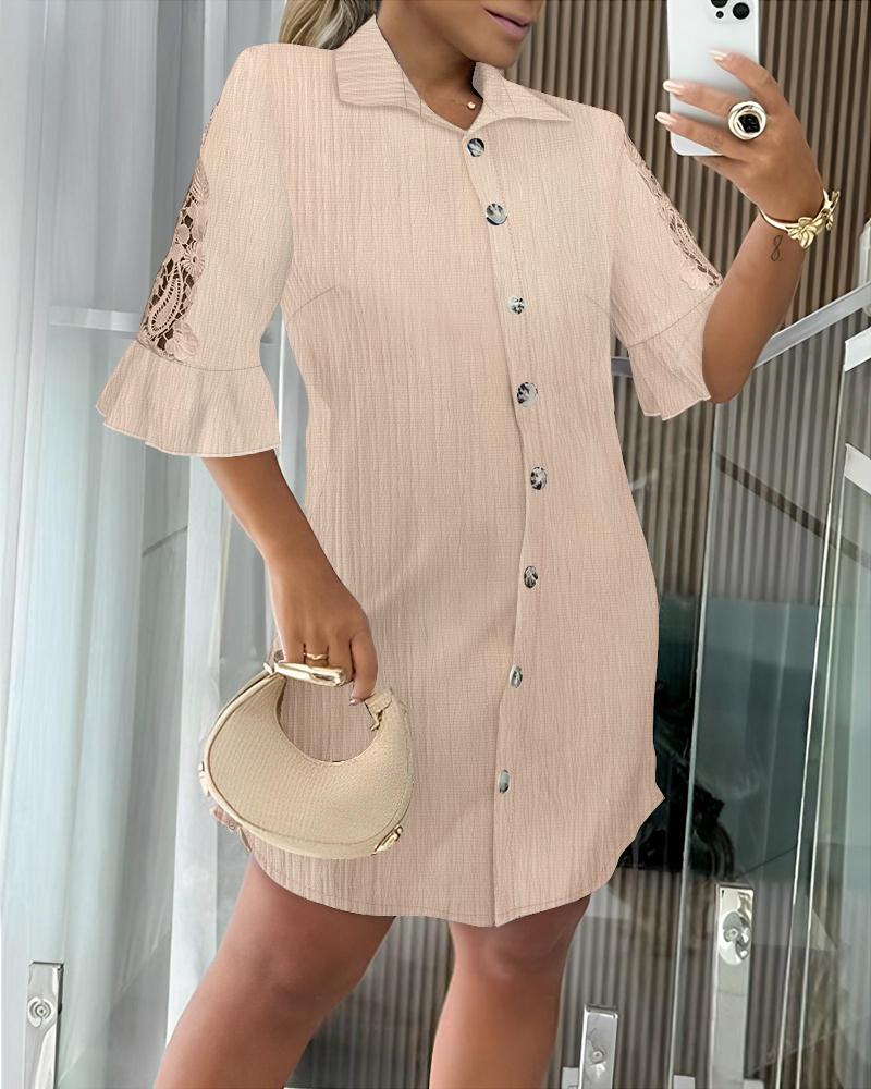 

Robe chemise boutonnée avec patch en dentelle et cordon latéral, Apricot