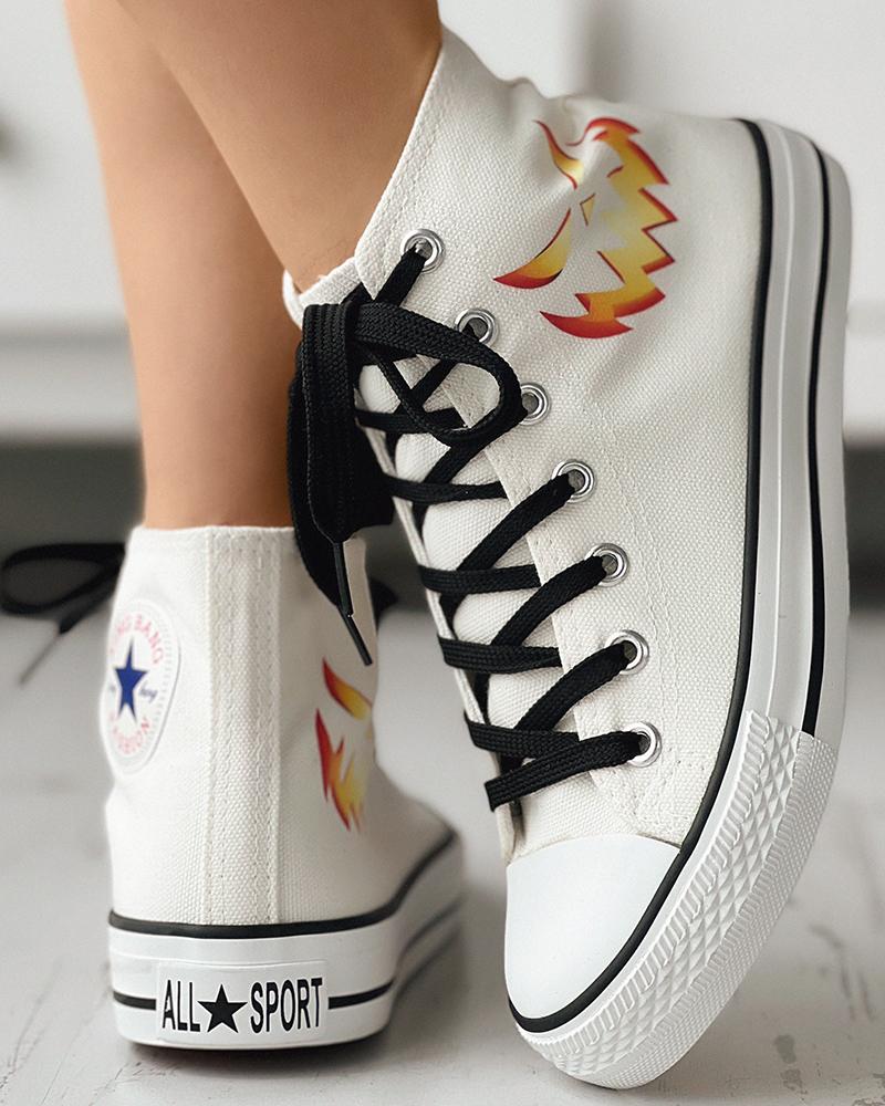 

Halloween Scary Face Print Lace-up Canvas Sneakers, White