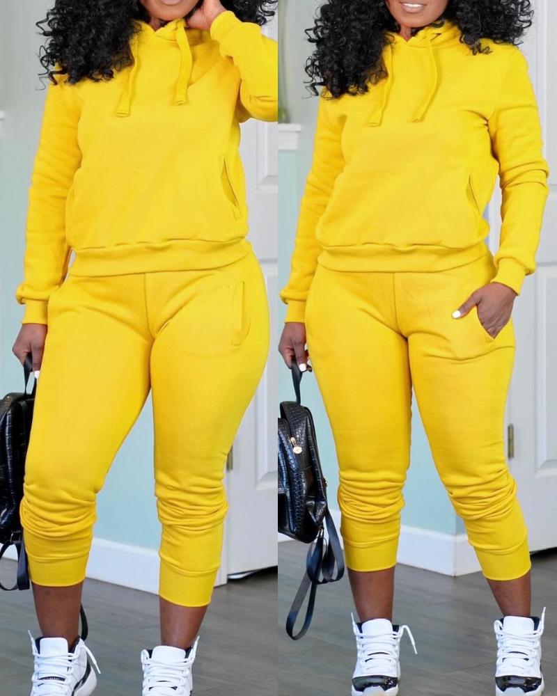 

Drawstring Hooded Sweatshirt & Pocket Design Cuffed Sweatpants Set, Yellow
