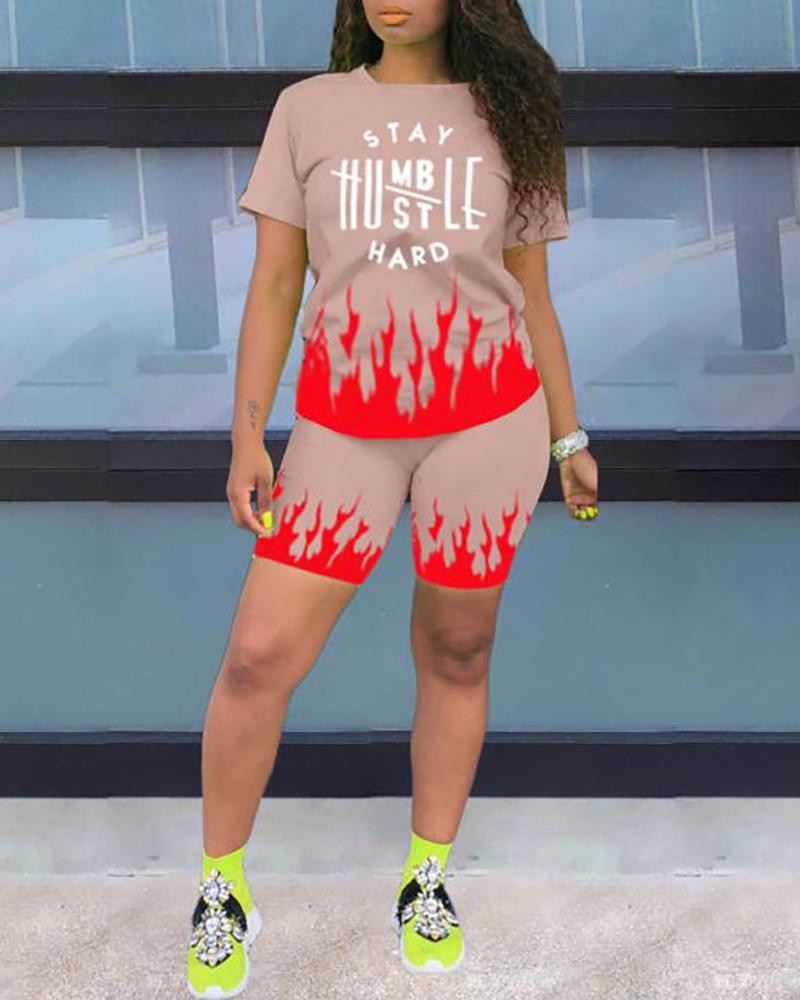 

Letter Red Fire Printed loose Shirt & Shorts 2PCS Sportswear Set, Apricot