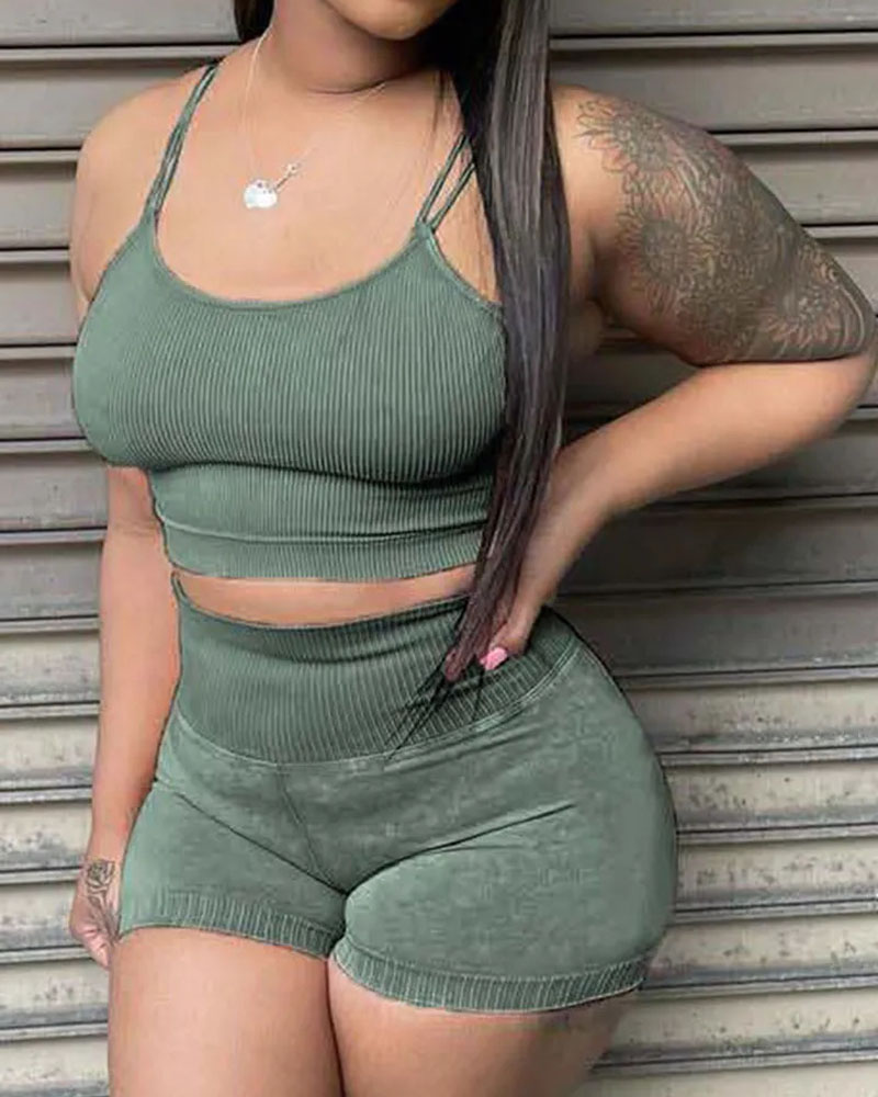 

Crop Cami Top & High Waist Shorts Set, Green