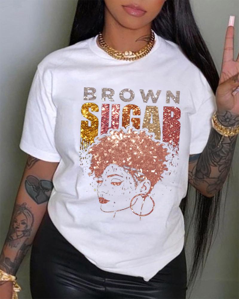 T-shirt Décontracté Imprimé Afro Queen de Sucre Brun de Grande Taille